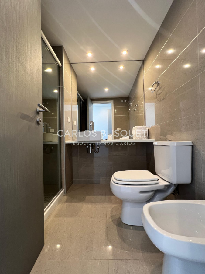 Apartamento ID.1345 - Apartamento 3 dormitorios en alquiler temporal playa mansa Alexander Boulevard