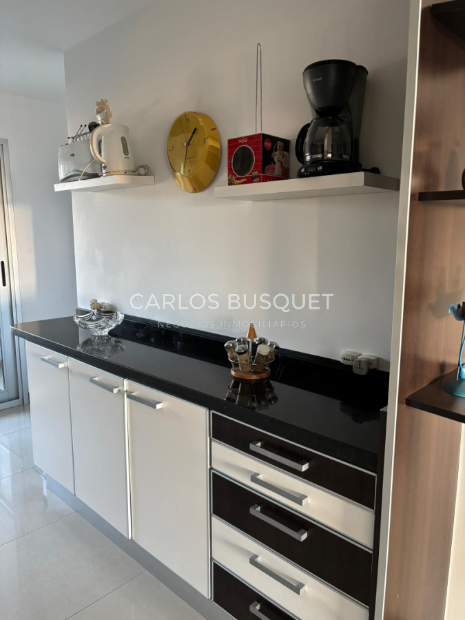 Apartamento ID.1598 - Venta apartamento de 2 dormitorios en playa mansa Gala Tower