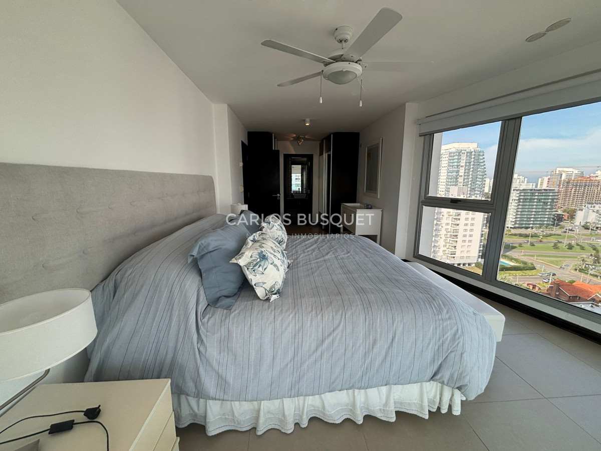 Apartamento ID.1083 - Apartamento en alquiler invernal de 3 suites en playa mansa