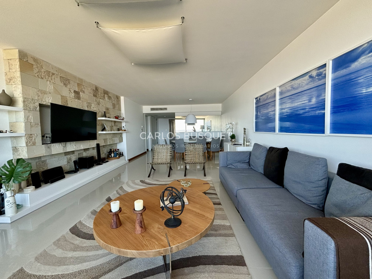 Apartamento ID.869 - Apartamento en alquiler temporal, de 3 dormitorios, en playa brava