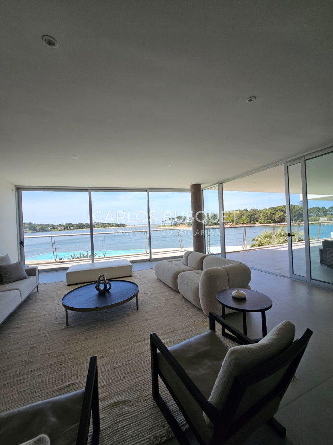 Apartamento ID.1420 - Espectacular apartamento en la Delamar La Barra en venta y alquiler temporal