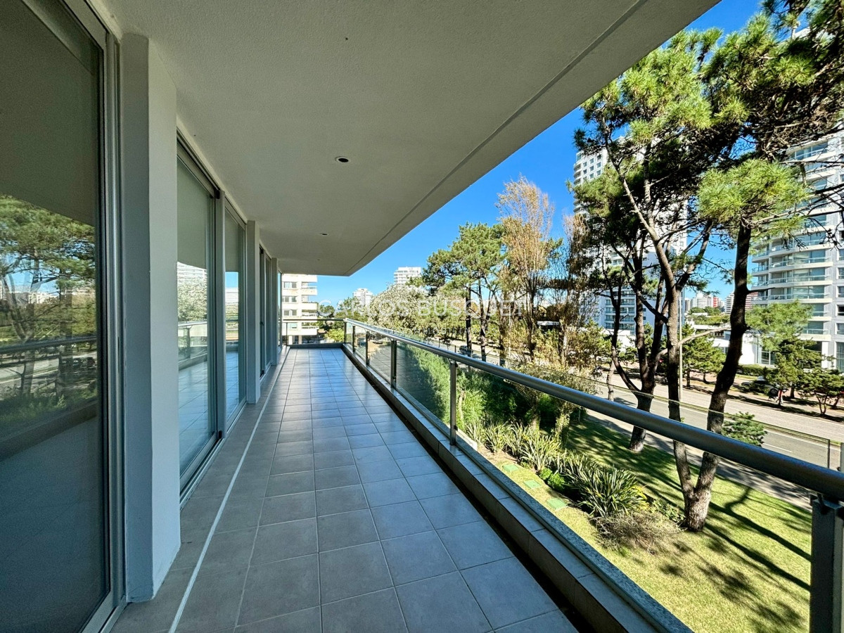 Apartamento ID.550 - Apartamento en alquiler invernal, de 3 dormitorios, en Roosevelt