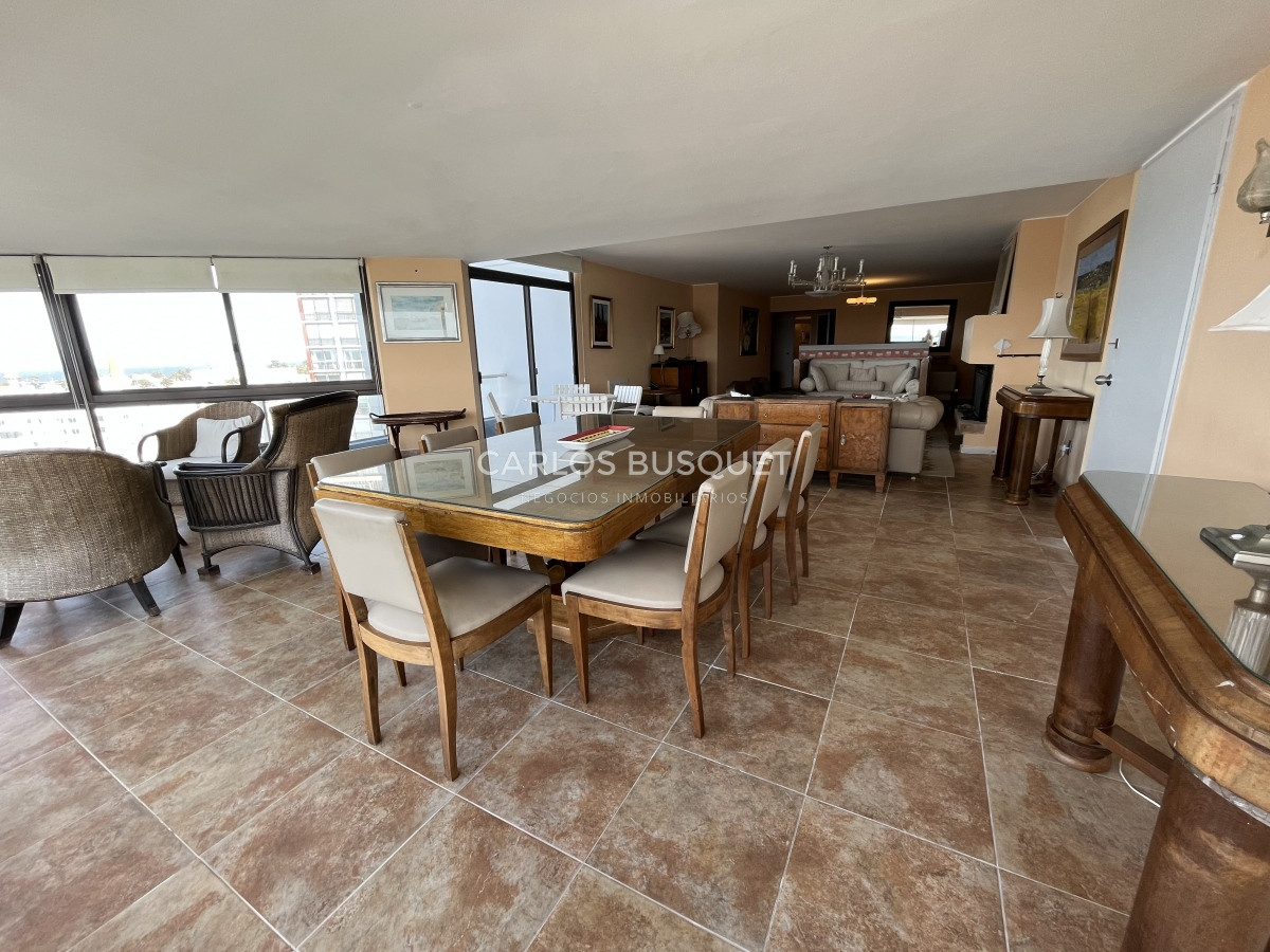 Apartamento ID.62 - Apto en Venta, en península, vista al mar! 