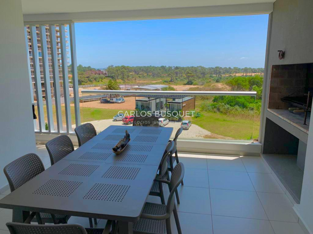 Apartamento ID.896 - Espectacular semipiso en venta en playa brava