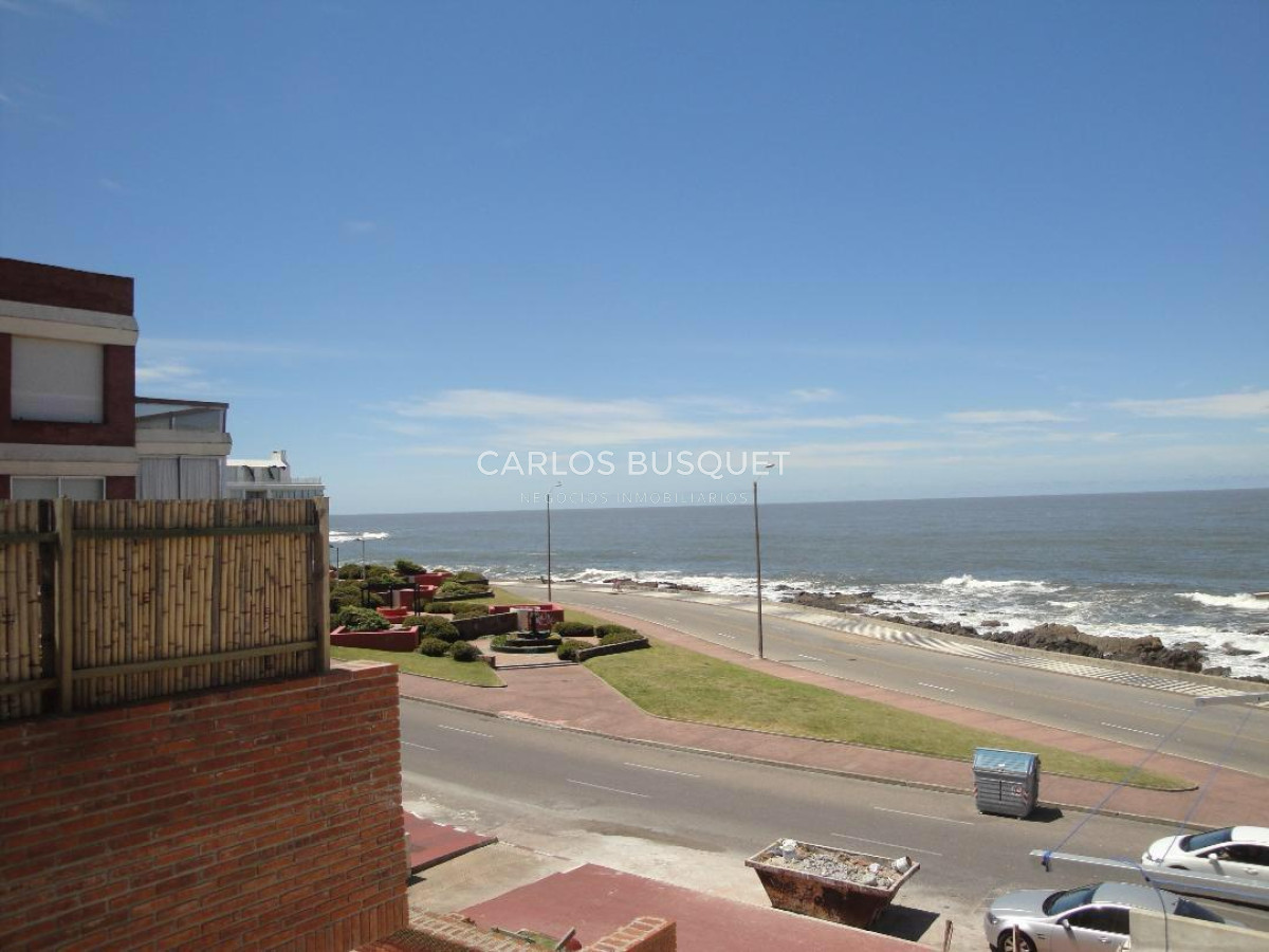 Apartamento ID.641 - Apartamento 1 dorm en suite con vista al mar