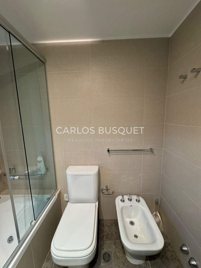 Apartamento ID.986 - Espectacular apartamento en venta en playa Mansa 3 suites