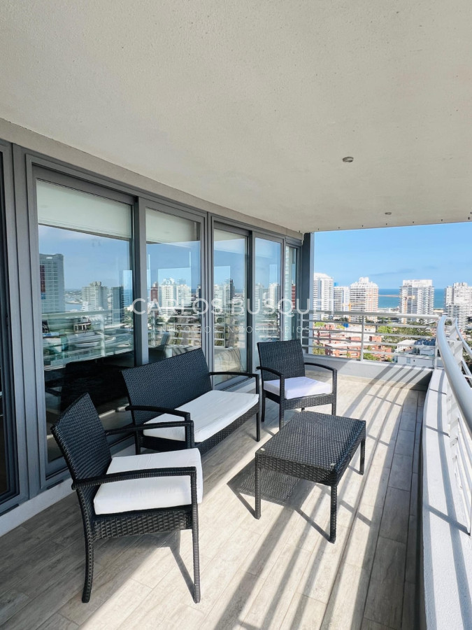 Apartamento ID.1345 - Apartamento 3 dormitorios en alquiler temporal playa mansa Alexander Boulevard