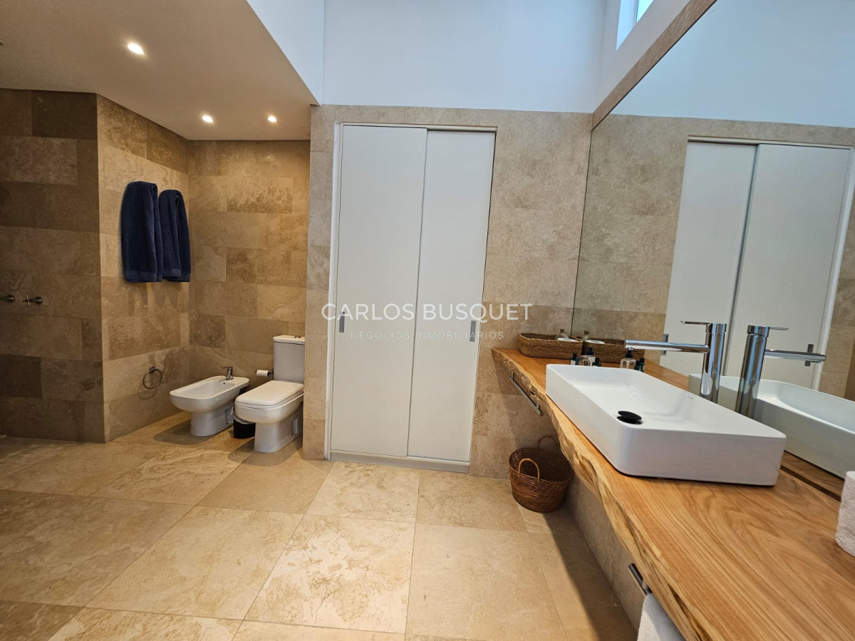 Apartamento ID.1421 - Espectacular apartamento  Penthouse en Delamar La Barra en alquiler temporal y venta