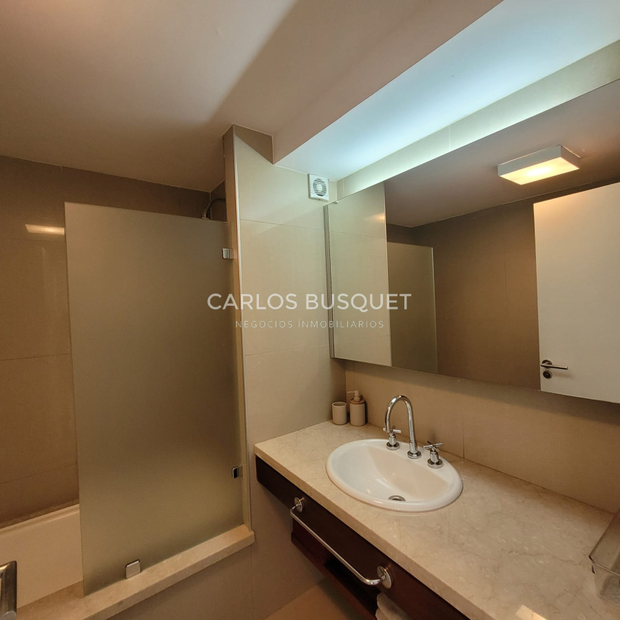 Apartamento ID.846 - Espectacular apartamento en venta primera linea playa brava 3 suites y servicio