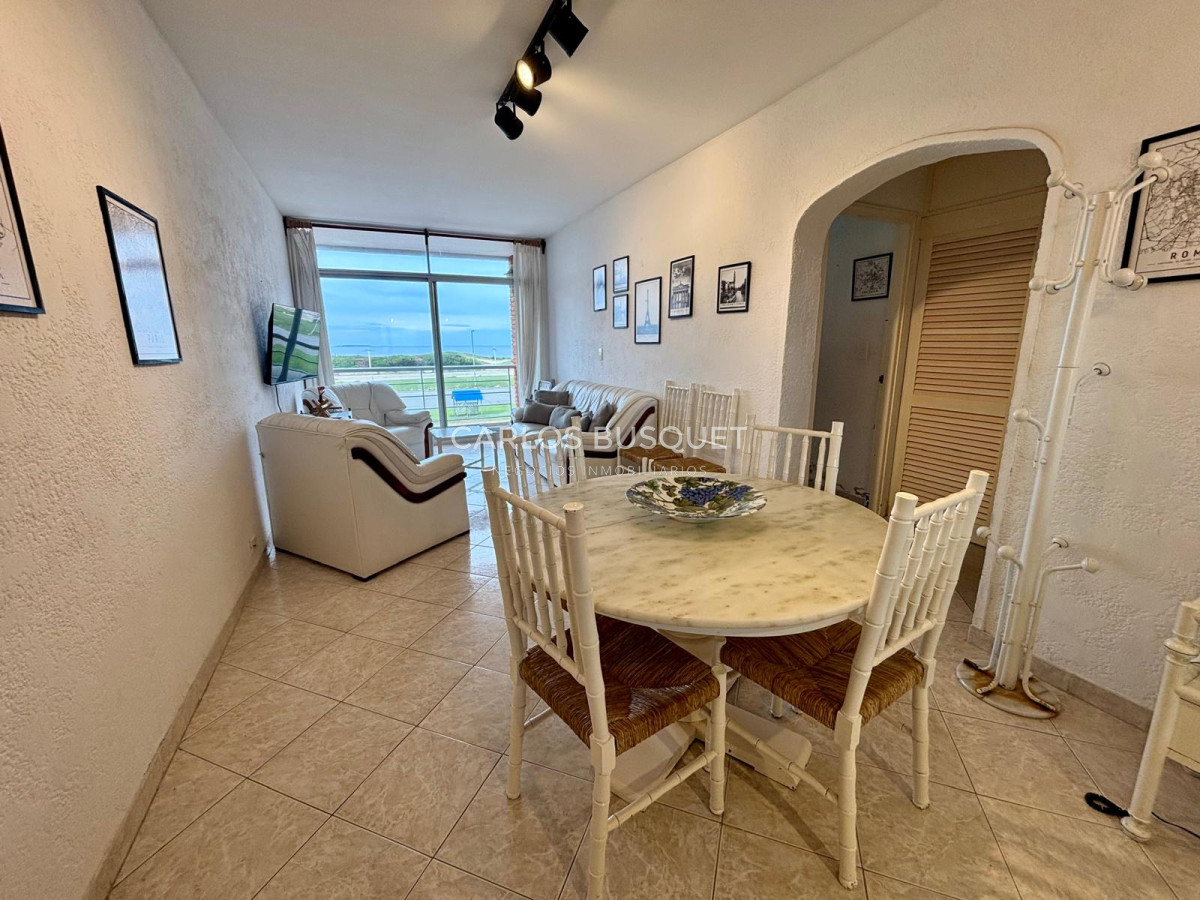 Apartamento ID.1114 - Apartamento en venta de 2 dormitorios, en playa Brava 