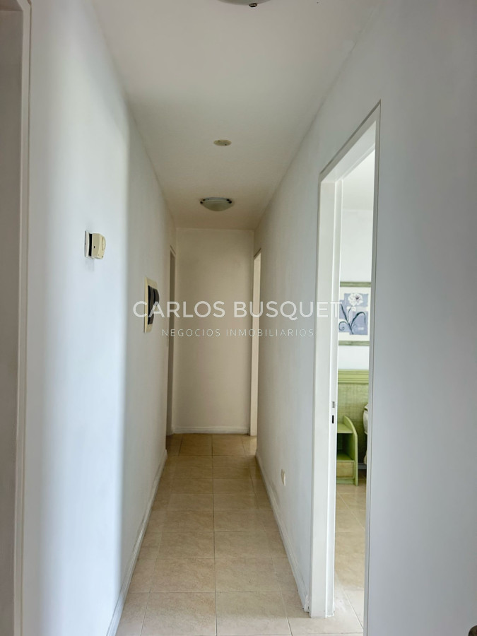 Apartamento ID.1038 - Apartamento en venta de 3 dormitorios en Roosevelt