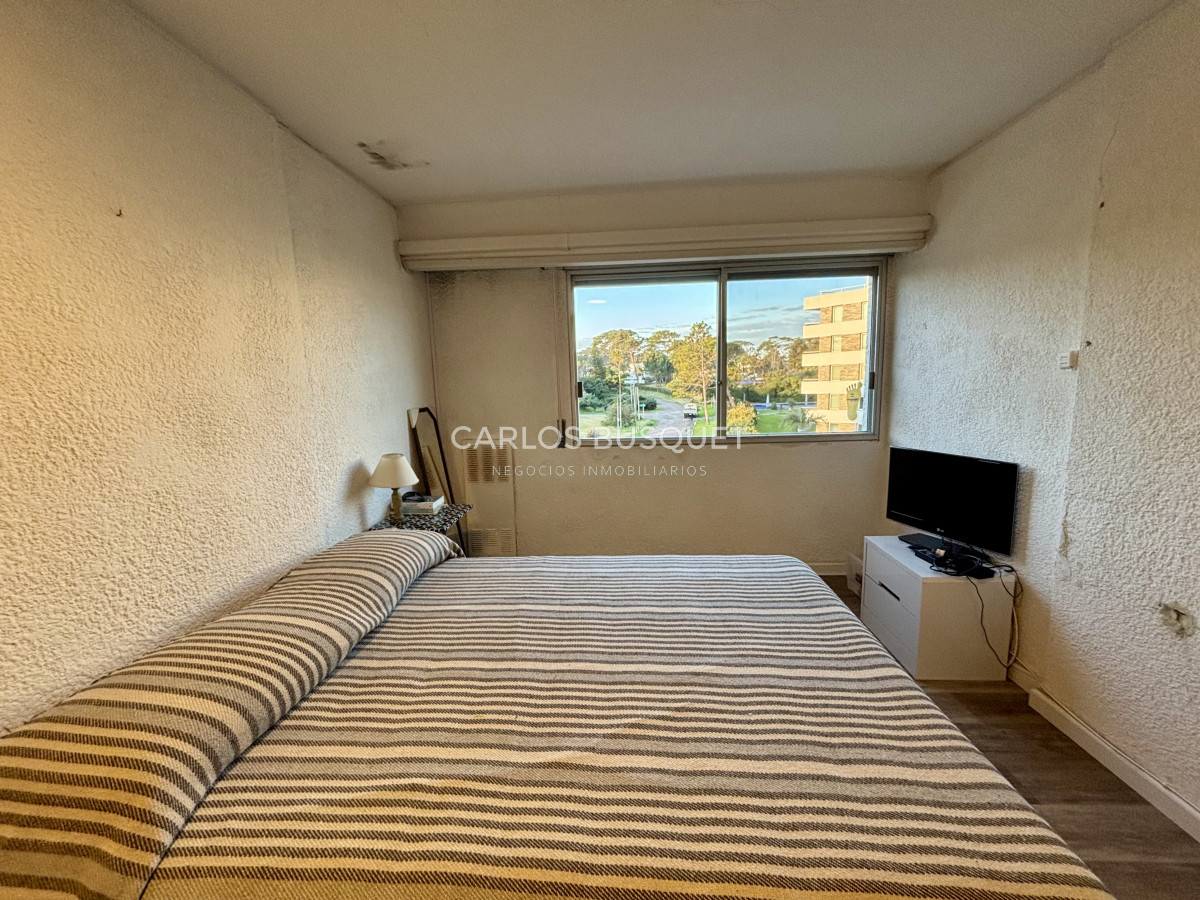 Apartamento ID.1205 - Apartamento de 3 dormitorios en alquiler temporal en playa mansa