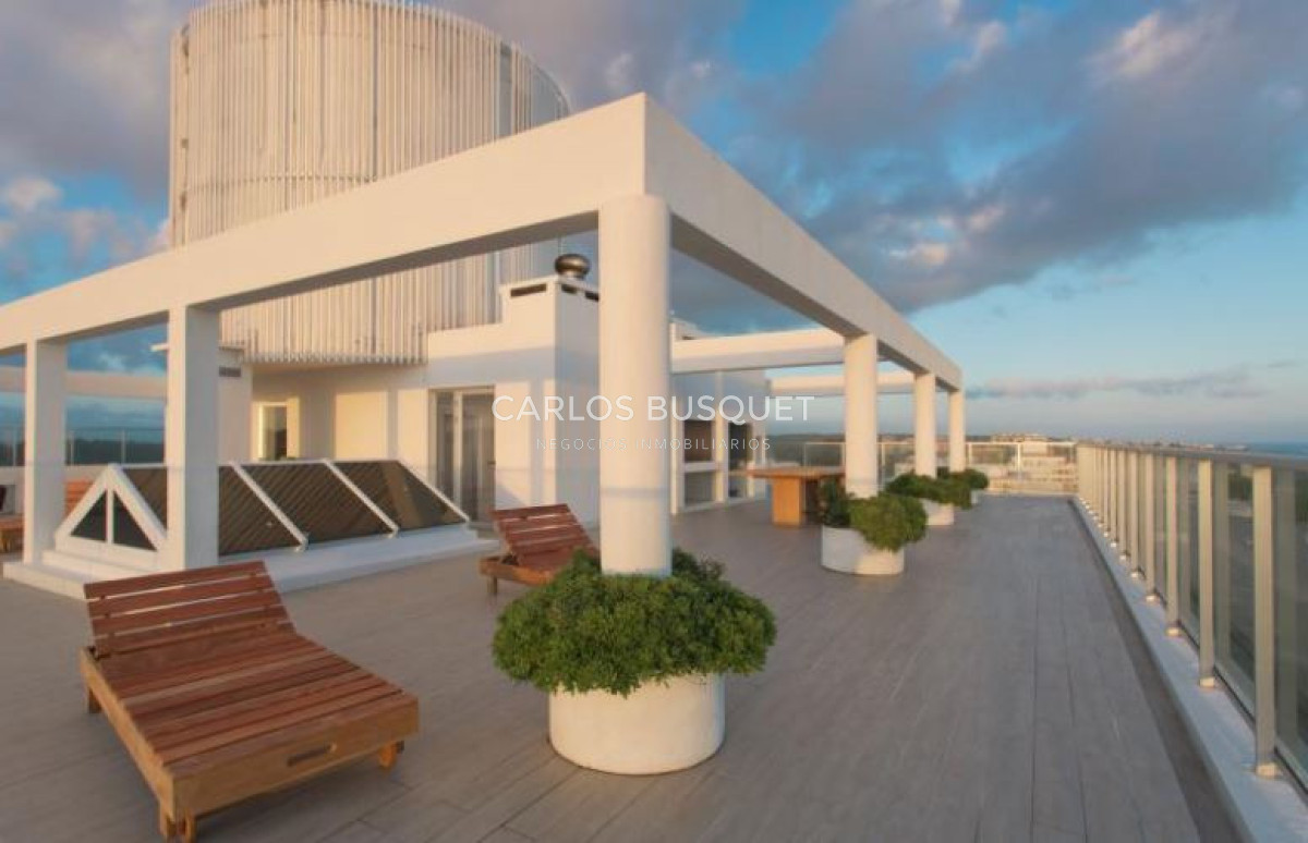Apartamento ID.1558 - Venta apartamento de 4 dormitorios en Playa Brava, Penthouse con parrillero propio 