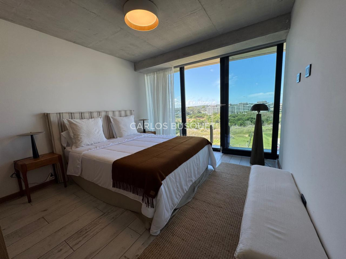 Apartamento ID.1077 - Apartamento en venta de 3 dormitorios en venta en Playa Brava