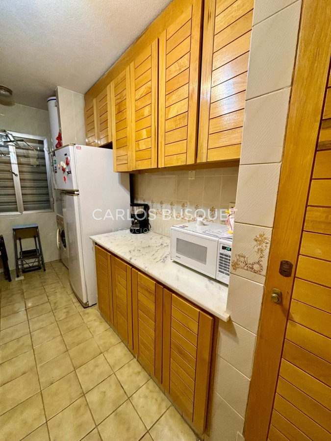 Apartamento ID.41 - Apartamento en venta de 2 dormitorios, playa brava, primera fila 