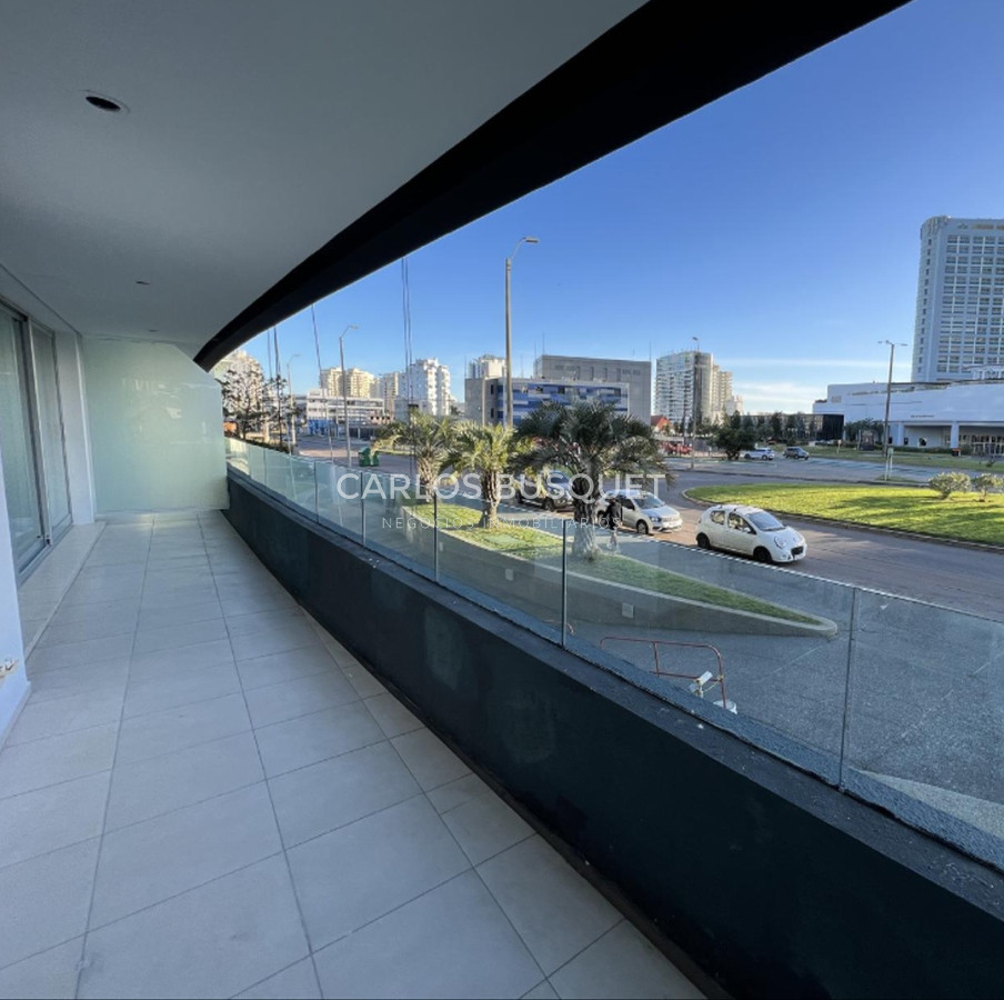 Apartamento ID.517 - Apartamento 2 dormitorios 3 baños, inmejorable ubicación