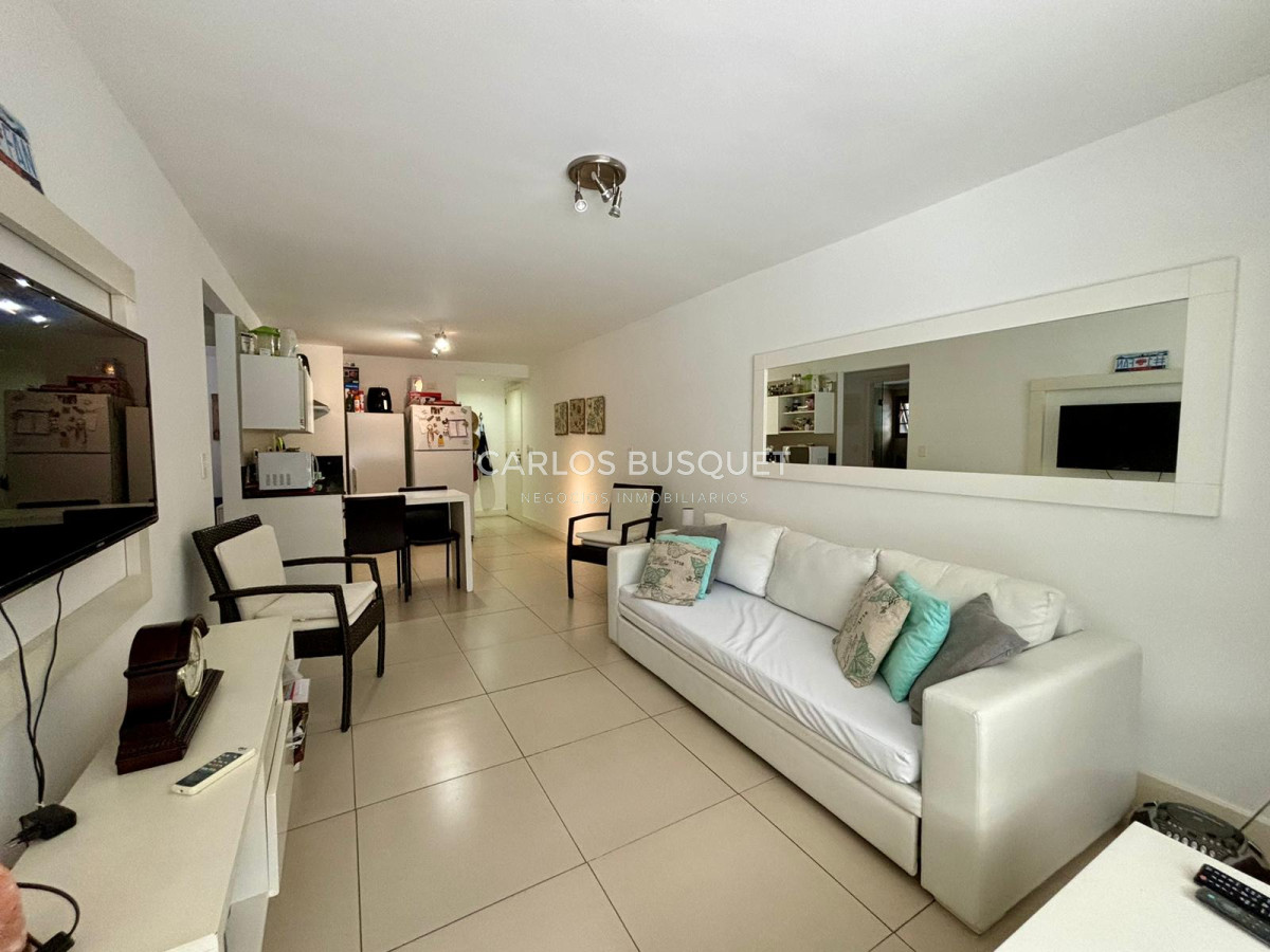 Apartamento ID.489 - Apartamento en venta de 2 dormitorios en Edificio Unique, Pedragosa Sierra 