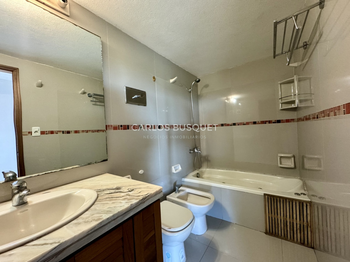 Apartamento ID.774 - Muy buen departamento en venta en edificio reconocido