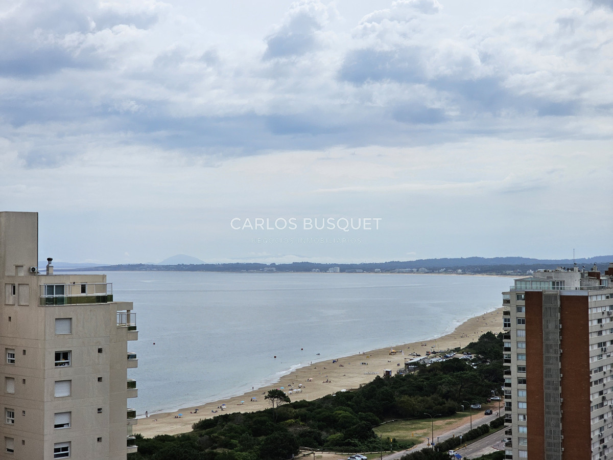 Apartamento ID.1031 - Aapartamento en venta, de 2 dormitorios, en playa Mansa 