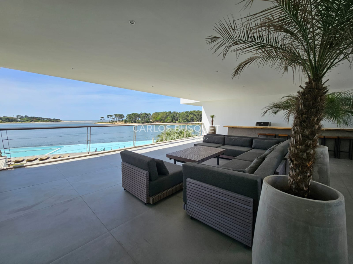 Apartamento ID.1420 - Espectacular apartamento en la Delamar La Barra en venta y alquiler temporal