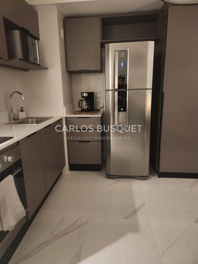 Apartamento ID.870 - Apartamento en alquiler temporal Cruceros 40 Mansa 1 dor y medio