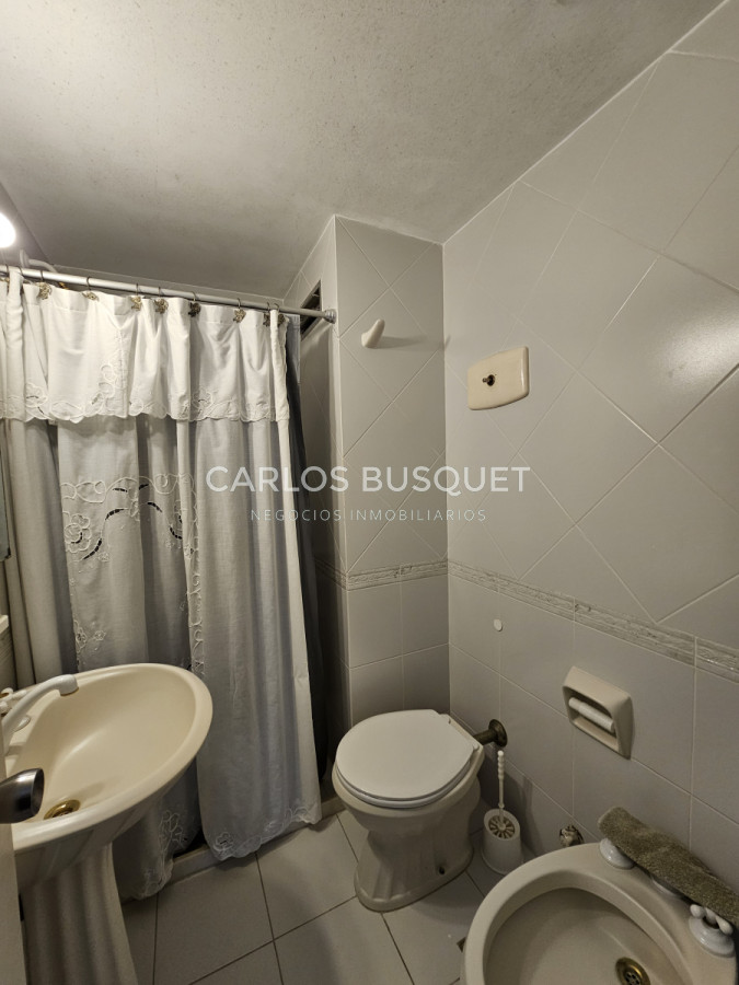 Apartamento ID.1234 - Apartamento en venta, de 3 dormitorios, en playa brava primera linea