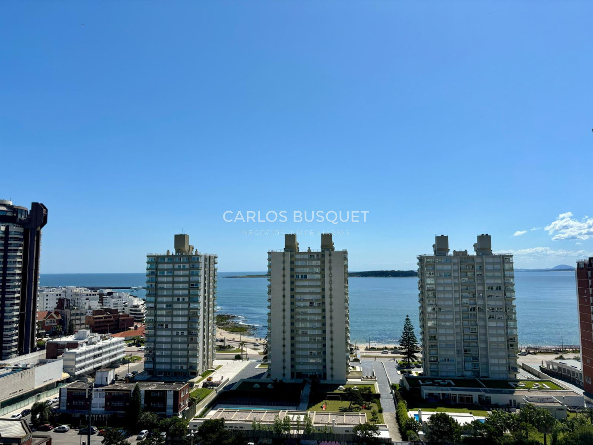 Apartamento ID.815 - Apartamento en venta de 4 dormitorios en exclusiva torre en playa brava! 