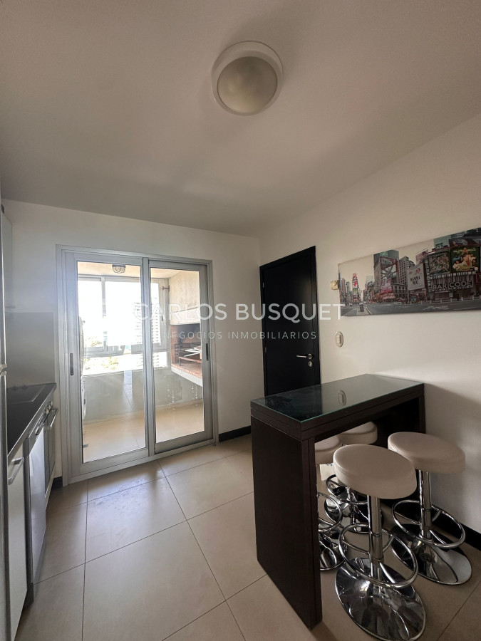 Apartamento ID.862 - Apartamento en venta, de 3 dormitorios en suites, playa mansa 