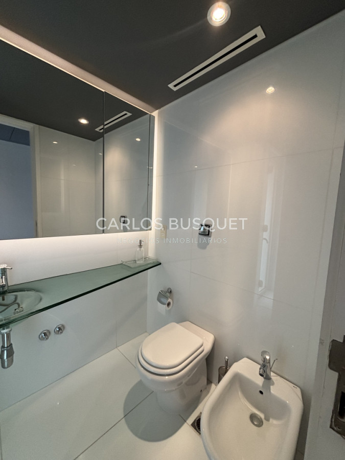 Apartamento ID.1558 - Venta apartamento de 4 dormitorios en Playa Brava, Penthouse con parrillero propio 