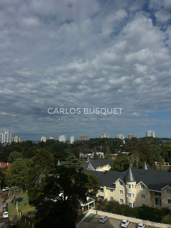 Apartamento ID.1038 - Apartamento en venta de 3 dormitorios en Roosevelt