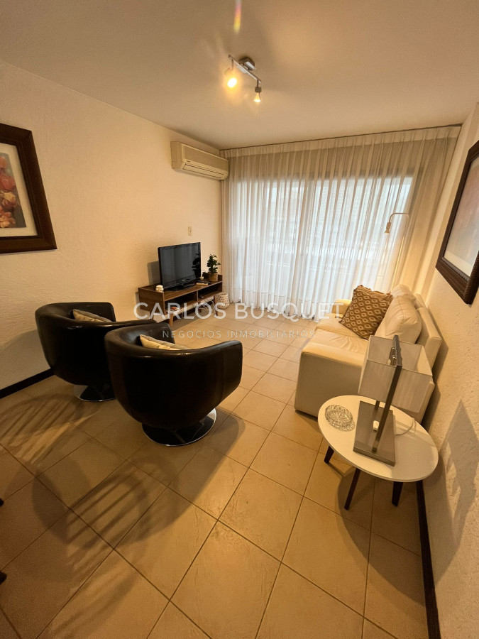 Apartamento ID.631 - Apto en venta 3 dorm, 3 baños, con terraza