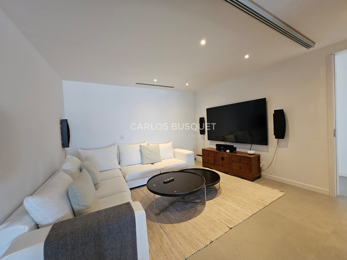 Apartamento ID.1420 - Espectacular apartamento en la Delamar La Barra en venta y alquiler temporal