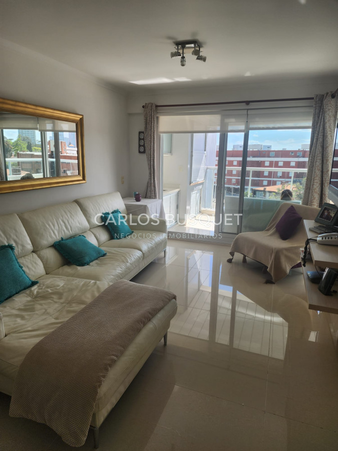 Apartamento ID.1217 - Apartamento en venta 2 dormitorios Miami Boulevard