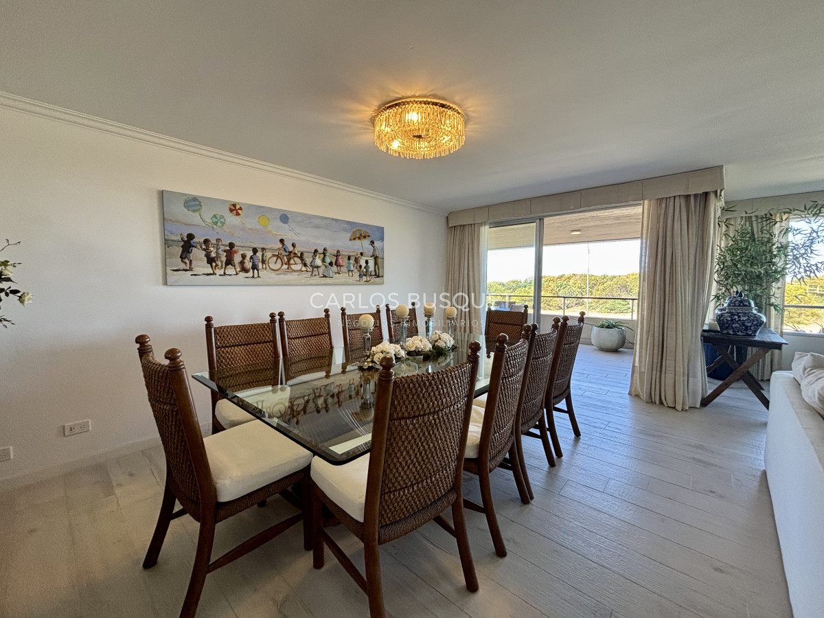 Apartamento ID.1304 - Apartamento en venta de 4 dormitorios en Playa Brava