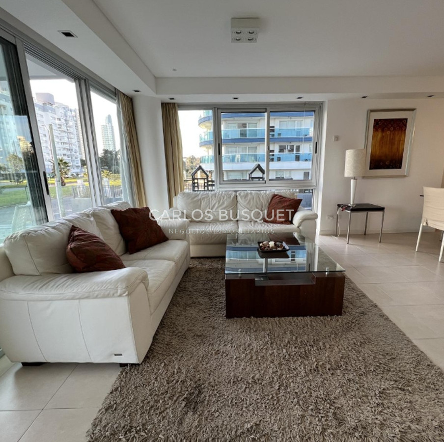 Apartamento ID.517 - Apartamento 2 dormitorios 3 baños, inmejorable ubicación