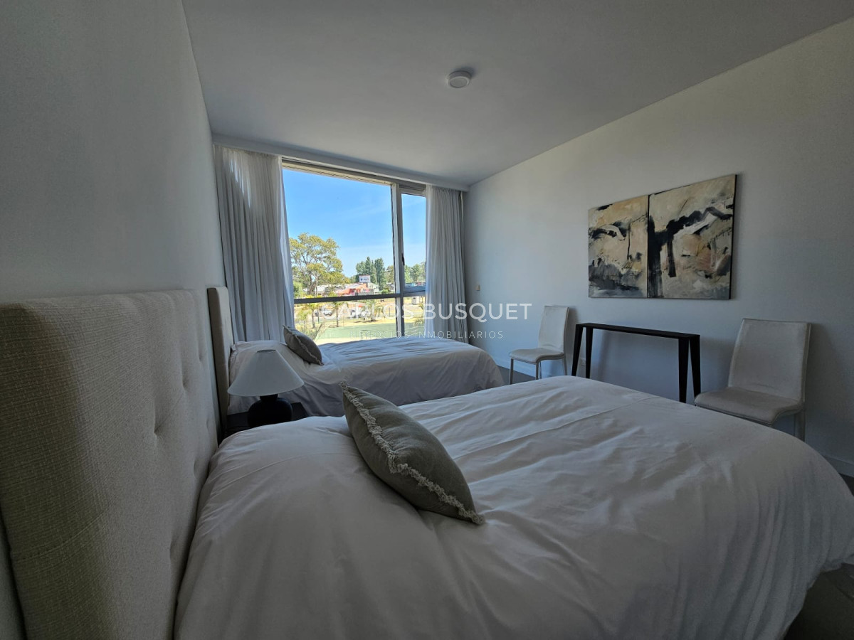 Apartamento ID.1420 - Espectacular apartamento en la Delamar La Barra en venta y alquiler temporal