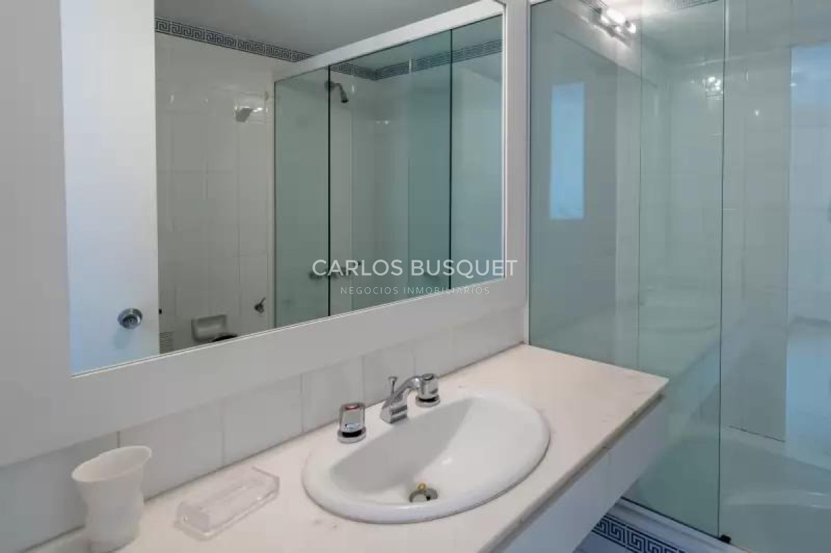 Apartamento ID.1461 - Espectacular apartamento en playa Brava primera linea 3 dormitorios y dependencia en alquiler temporal