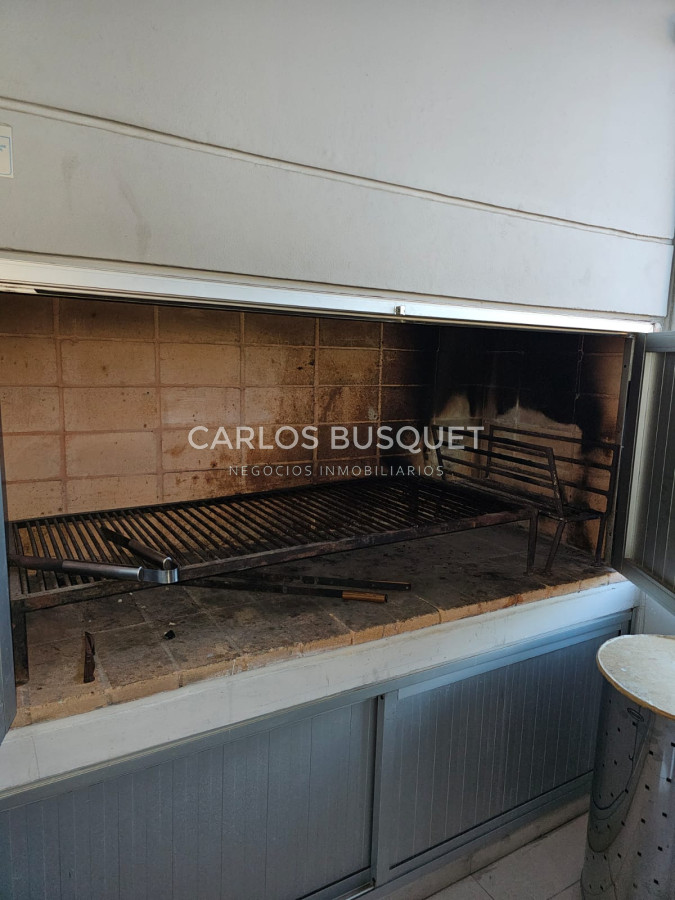 Apartamento ID.861 - Apartamento en venta de 3 dormitorios en suite, en playa mansa.