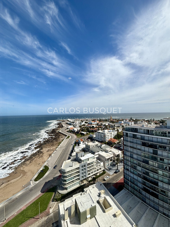 Apartamento ID.1363 - Apartamento en venta de 3 dormitorios en suite en Península 