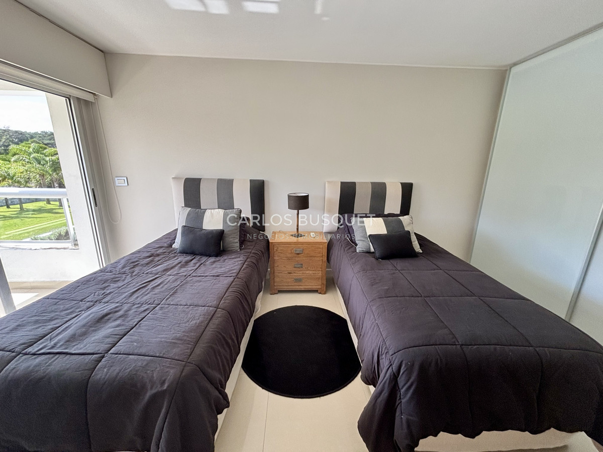 Apartamento ID.846 - Venta de apartamento 3 dormitorios en suite, en playa brava, torre Indigo