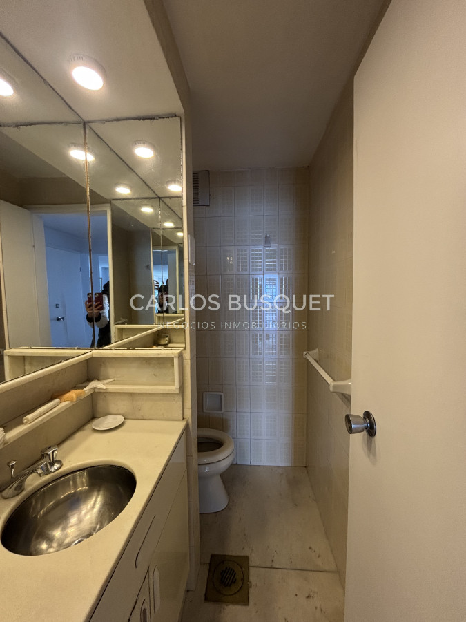 Apartamento ID.1363 - Apartamento en venta de 3 dormitorios en suite en Península 