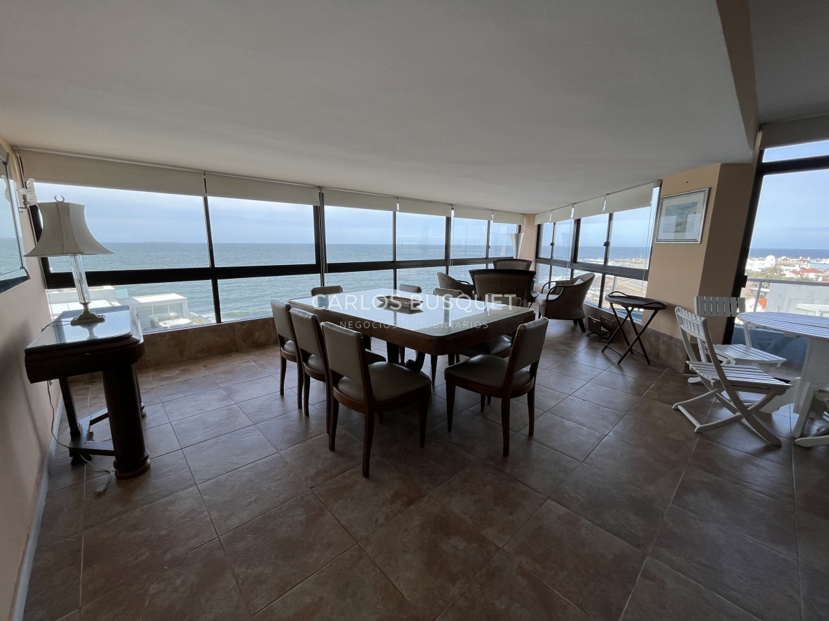 Apartamento ID.62 - Apto en Venta, en península, vista al mar! 
