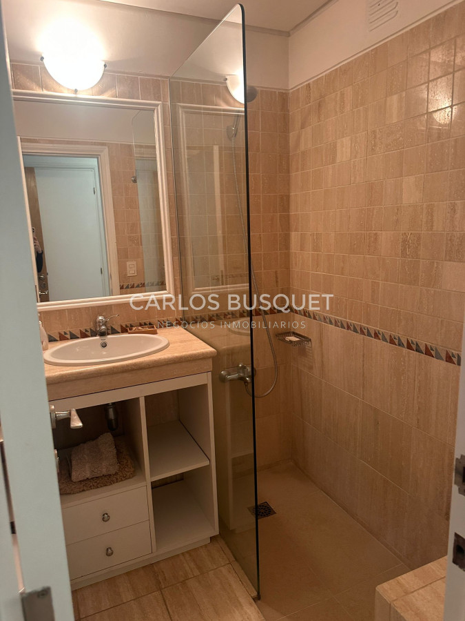 Apartamento ID.852 - Apartamento en venta de 2 dormitorios en playa Brava