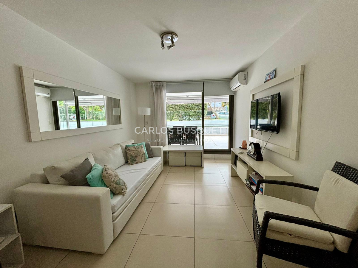 Apartamento ID.489 - Apartamento en venta de 2 dormitorios en Edificio Unique, Pedragosa Sierra 