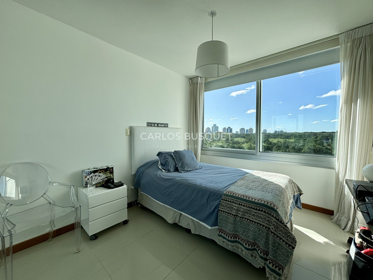 Apartamento ID.869 - Apartamento en alquiler temporal, de 3 dormitorios, en playa brava