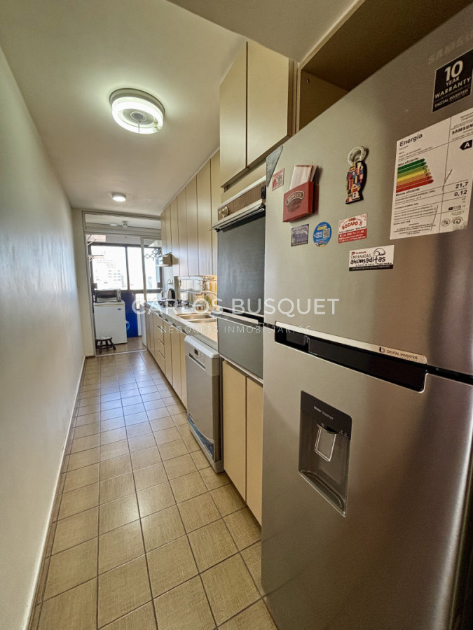 Apartamento ID.1142 - Venta apartamento 2 dormitorios y medio en Península 