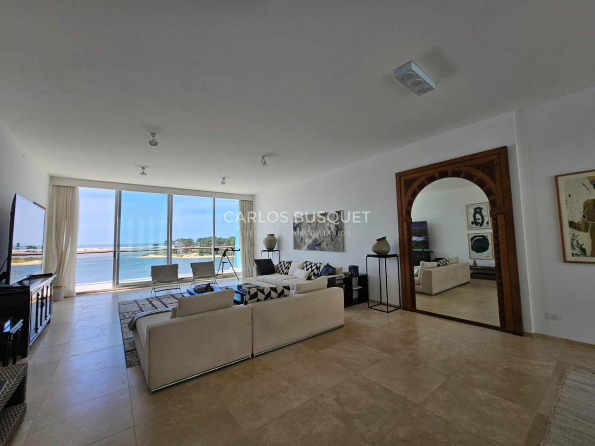 Apartamento ID.1421 - Espectacular apartamento  Penthouse en Delamar La Barra en alquiler temporal y venta