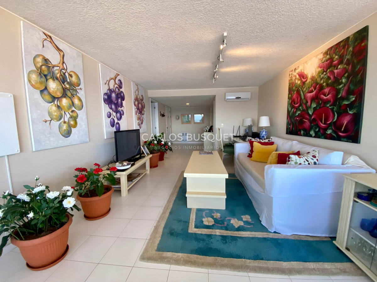 Apartamento ID.343 - Apartamento en alquiler temporal, de 3 dormitorios en playa brava! 