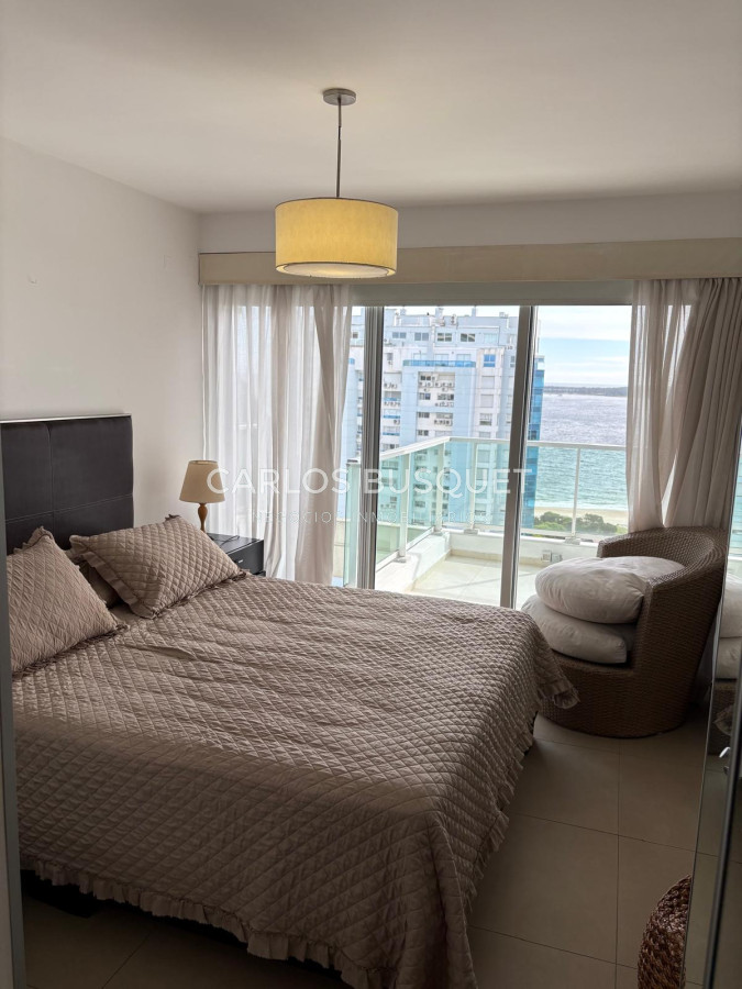 Apartamento ID.986 - Espectacular apartamento en venta en playa Mansa 3 suites