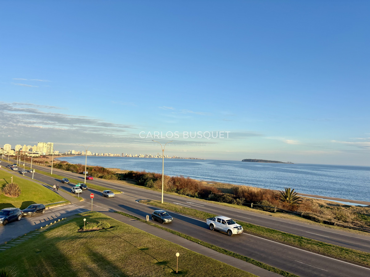 Apartamento ID.1205 - Apartamento de 3 dormitorios en alquiler temporal en playa mansa